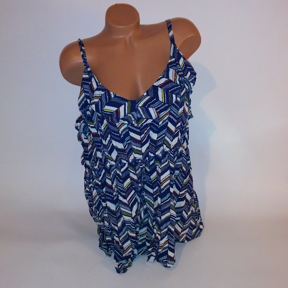 Torrid Tank Top Size 4 4X Blue White Geo Sleeveless Ruffle Trim Gathered Waist B - Picture 1 of 8